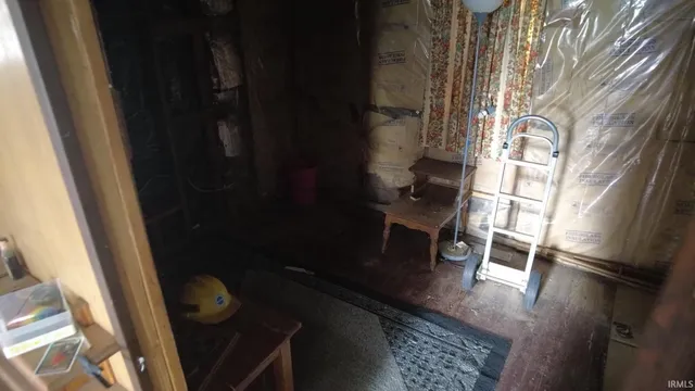 $92,500 | 4915 East White Point Drive, Monticello, IN 47960