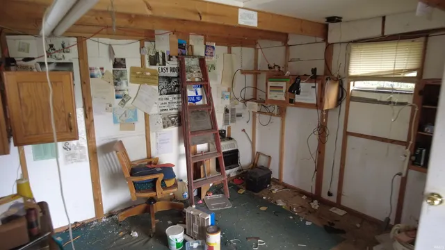 $92,500 | 4915 East White Point Drive, Monticello, IN 47960