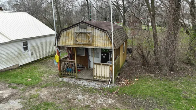 $92,500 | 4915 East White Point Drive, Monticello, IN 47960