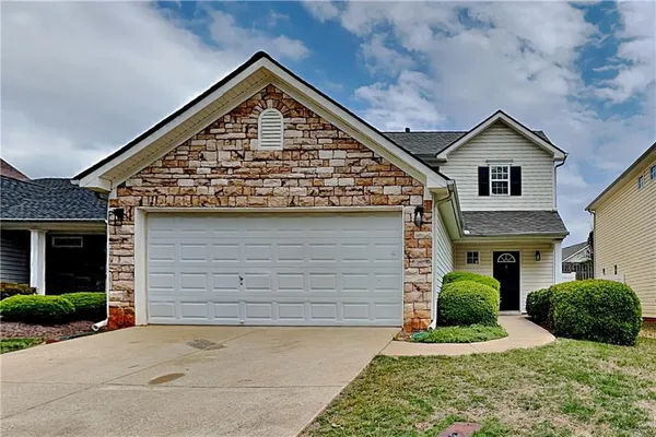 $1,895 | 52 Topaz Drive, Dallas, GA 30132