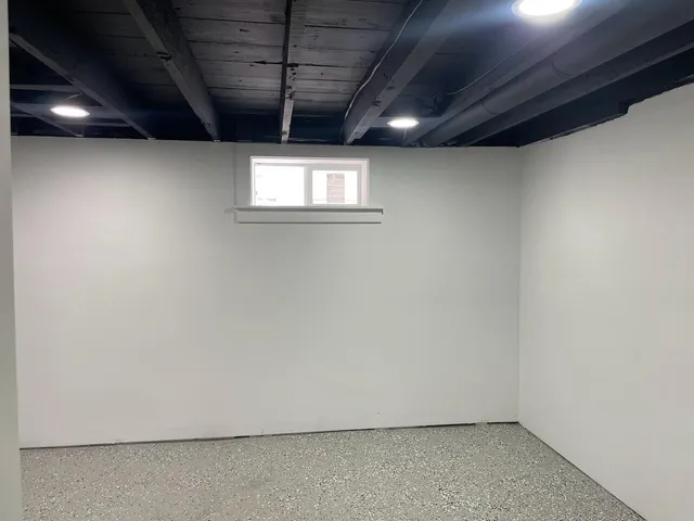 $94,850 | 530 McKeighan Avenue, Flint, MI 48507