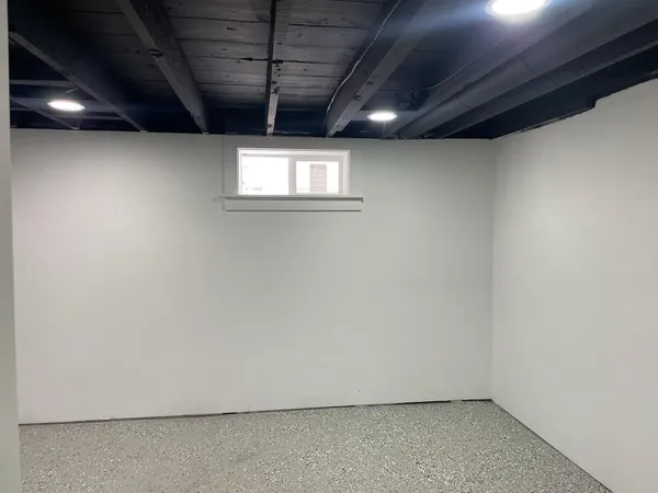 $93,900 | 530 McKeighan Avenue, Flint, MI 48507