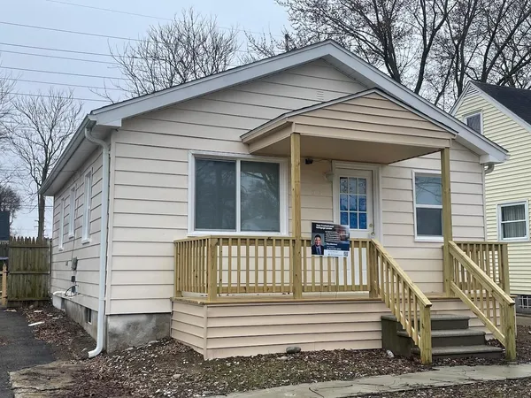 $93,900 | 530 McKeighan Avenue, Flint, MI 48507