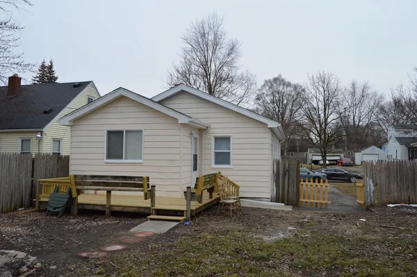 $93,900 | 530 McKeighan Avenue, Flint, MI 48507