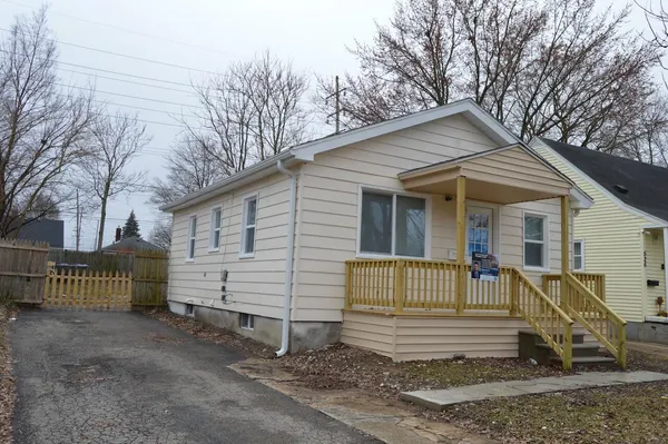 $93,900 | 530 McKeighan Avenue, Flint, MI 48507