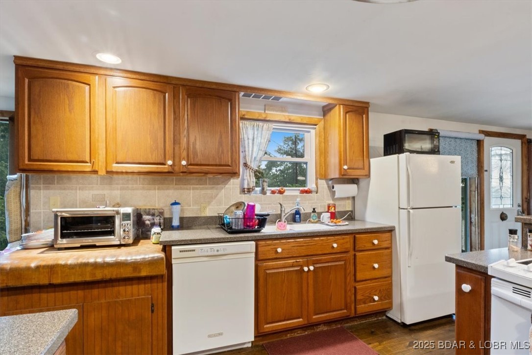 21975 Highway 5 Versailles, MO 65084 - Photo 12 of 49