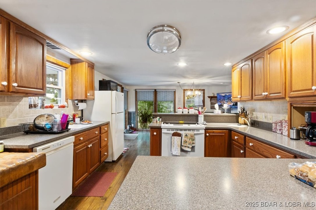 21975 Highway 5 Versailles, MO 65084 - Photo 14 of 49