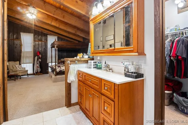 $425,000 | 21975 Highway 5, Versailles, MO 65084