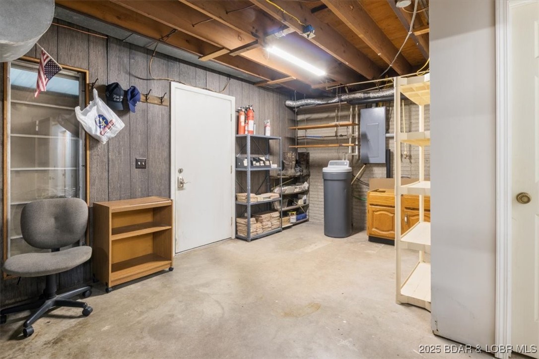 21975 Highway 5 Versailles, MO 65084 - Photo 31 of 49