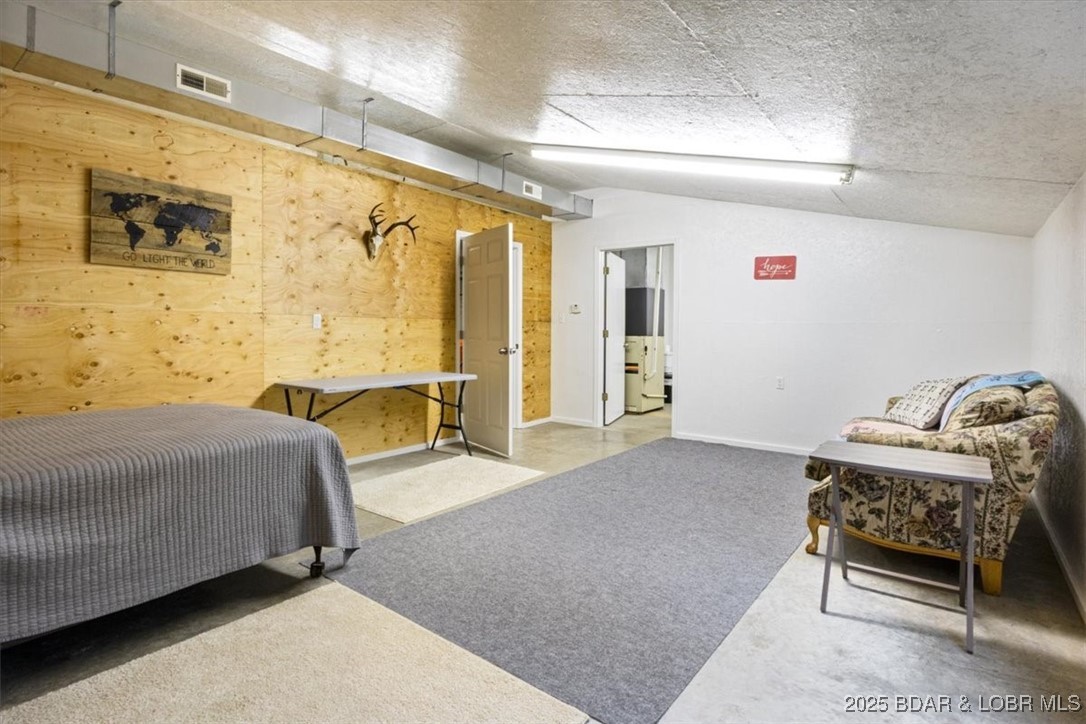 21975 Highway 5 Versailles, MO 65084 - Photo 35 of 49