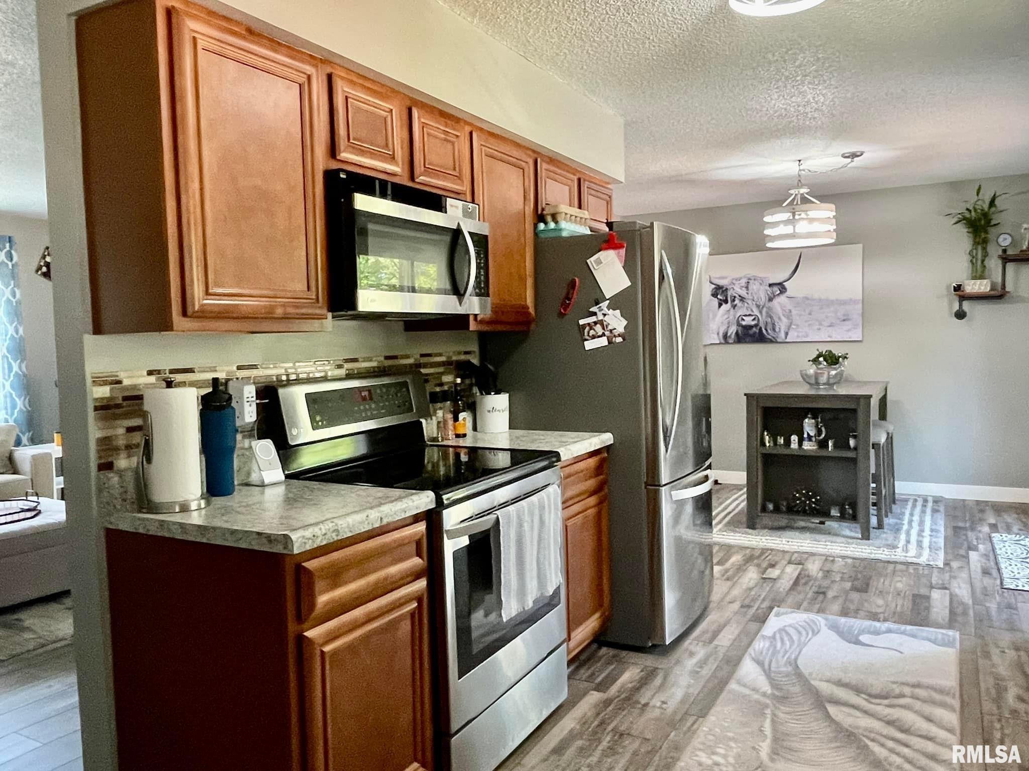 306 Gateway Road Marion, IL 62959 - Photo 12 of 36 Gallery Image 12