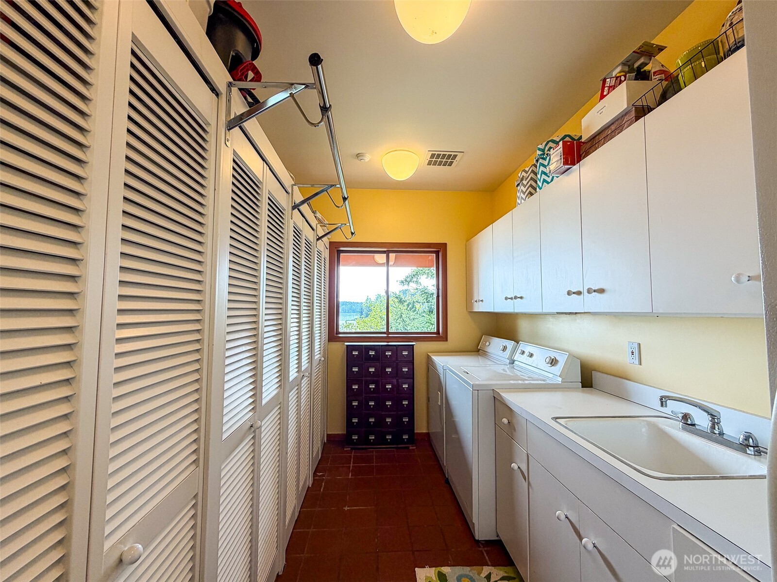 1689 Spring Point Road Orcas Island, WA 98245 - Photo 29 of 40