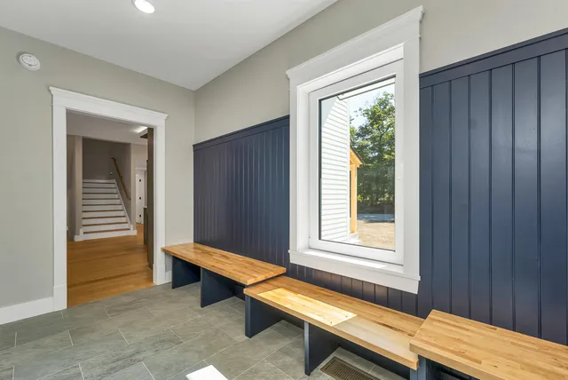 $899,000 | 18 Woodland Grv Road, Conway, NH 03813