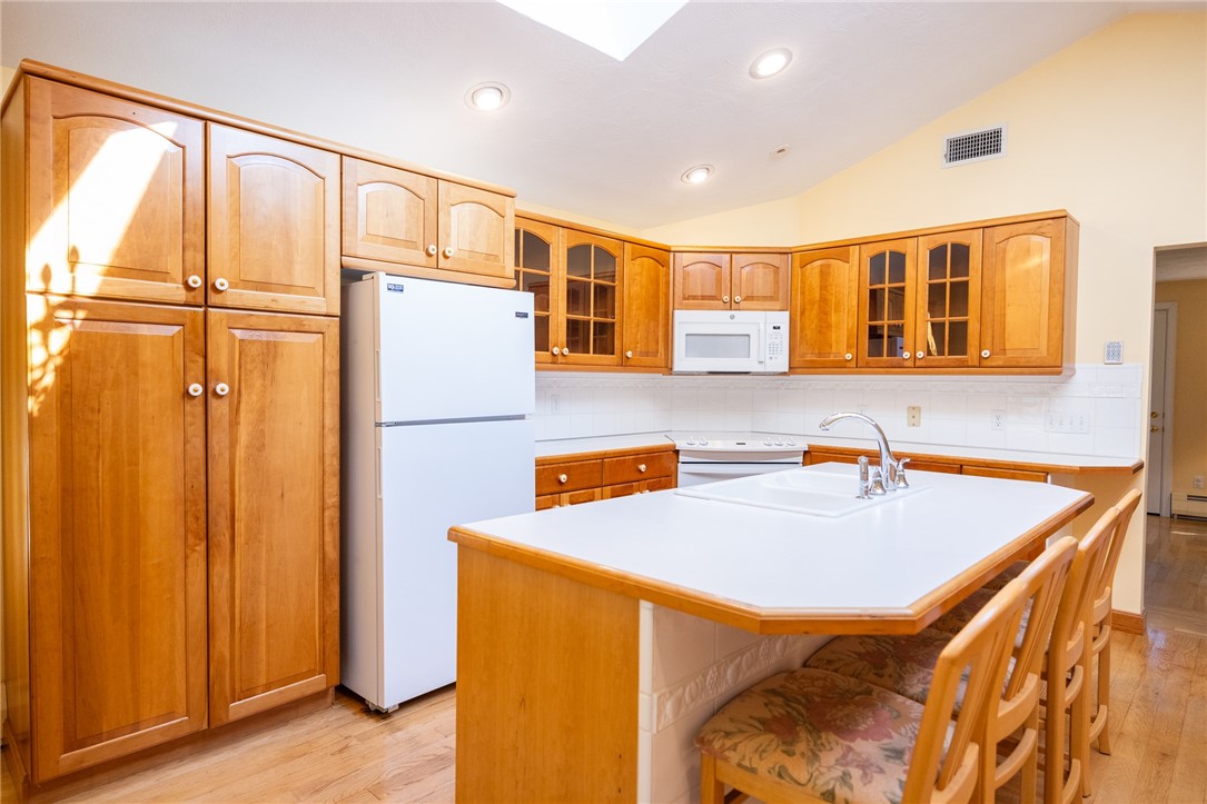 8 Continental Road Smithfield, RI 02828 - Photo 12 of 29 Gallery Image 12