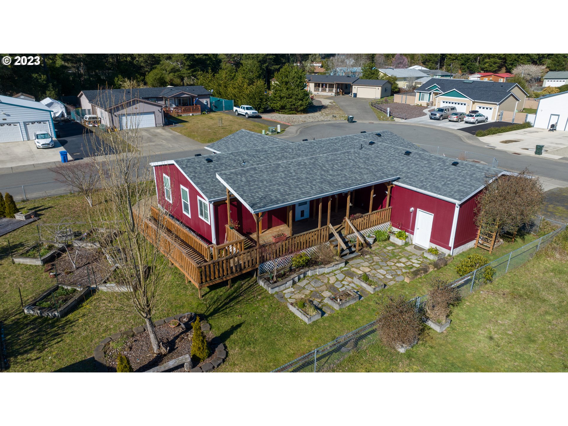 1005 Cedar Loop Lakeside, OR 97449 - Photo 26 of 32 Drone View/UAV