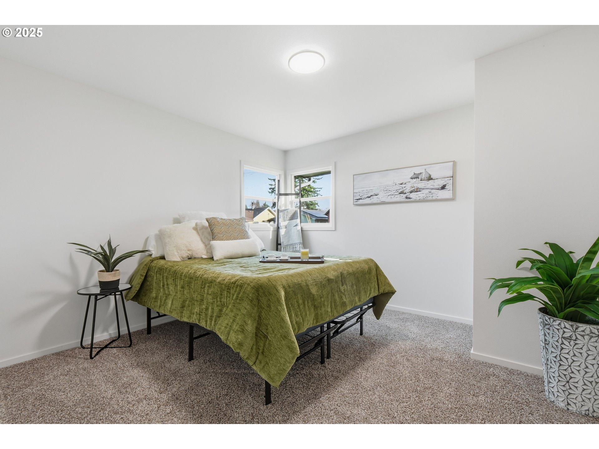 8531 Southeast 88th Avenue Portland, OR 97266 - Photo 14 of 25