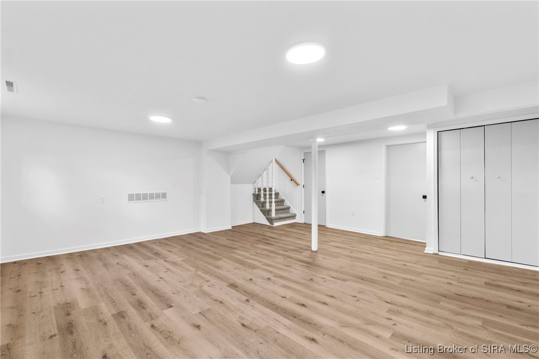 3136 Middle Road Jeffersonville, IN 47130 - Photo 21 of 40