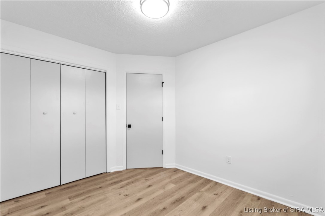 3136 Middle Road Jeffersonville, IN 47130 - Photo 35 of 40