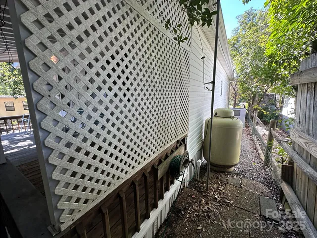 a view of deck with patio