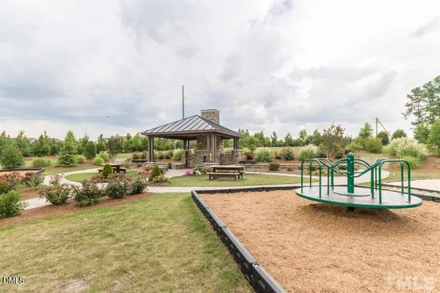 $2,175 | 4106 Vallonia Drive, Cary, NC 27519