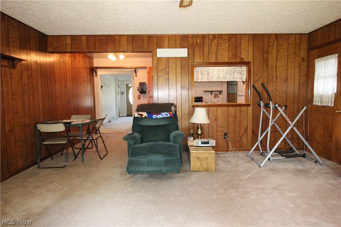 4646 Roop Avenue Barberton, OH 44203 - Photo 11 of 35 Gallery Image 11