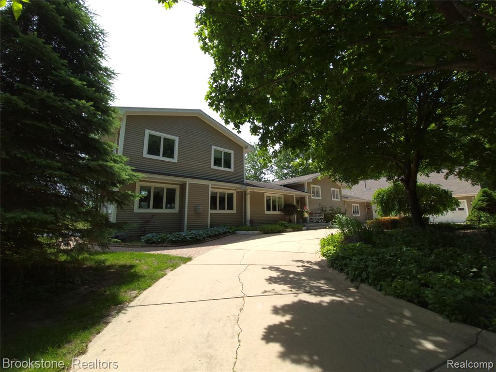 5910 Spring Valley Lane Dryden, MI 48428 - Photo 2 of 87