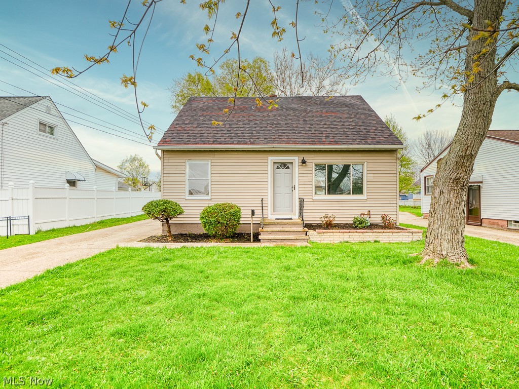 6025 Smith Road Brook Park, OH 44142 - Photo 1 of 35