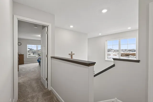 $370,000 | 1935 Prospect Lane, Carver, MN 55315