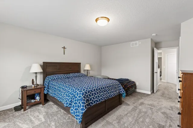 $370,000 | 1935 Prospect Lane, Carver, MN 55315