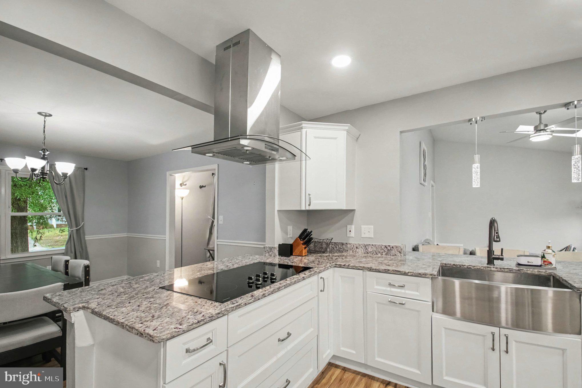 3901 Copperleaf Road Fredericksburg, VA 22407 - Photo 7 of 29 Glass Stove-top