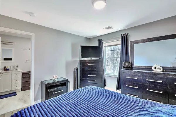 $833 | 119 Bowdoin Street, Unit 2, Providence, RI 02909