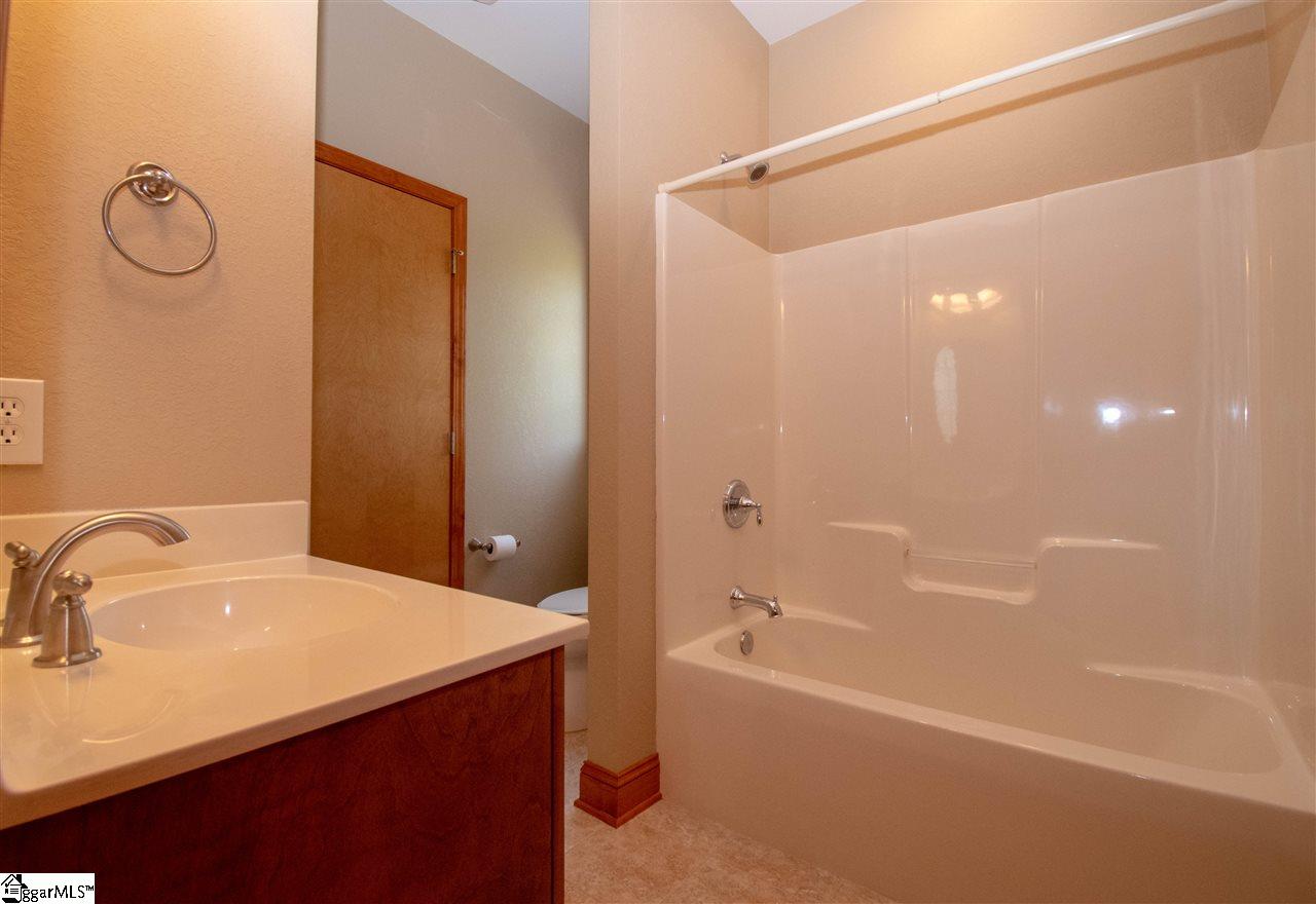 3900 Turnberry Loop Seneca, SC 29678 - Photo 21 of 35 Gallery Image 21