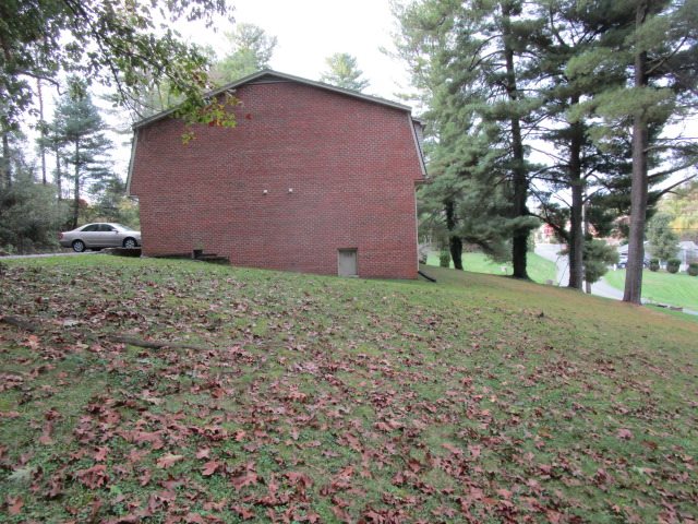 50 Woodlee Road Staunton, VA 24401 - Photo 9 of 10 Gallery Image 9