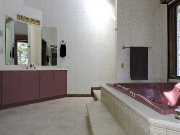 103 Waverly Road Ludlow, MA 01056 - Photo 21 of 30 Gallery Image 21
