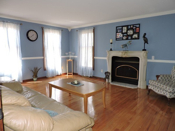 103 Waverly Road Ludlow, MA 01056 - Photo 4 of 30 Gallery Image 4