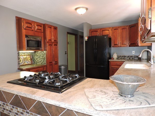 103 Waverly Road Ludlow, MA 01056 - Photo 8 of 30 Gallery Image 8