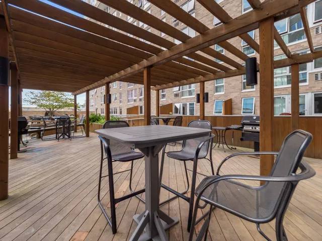 $1,995 | 433 South 7th Street, Unit 1814, Minneapolis, MN 55415