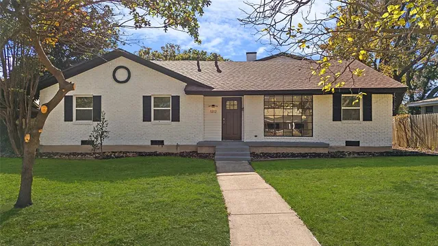 $395,000 | 1212 Willow Glen Drive, Dallas, TX 75232