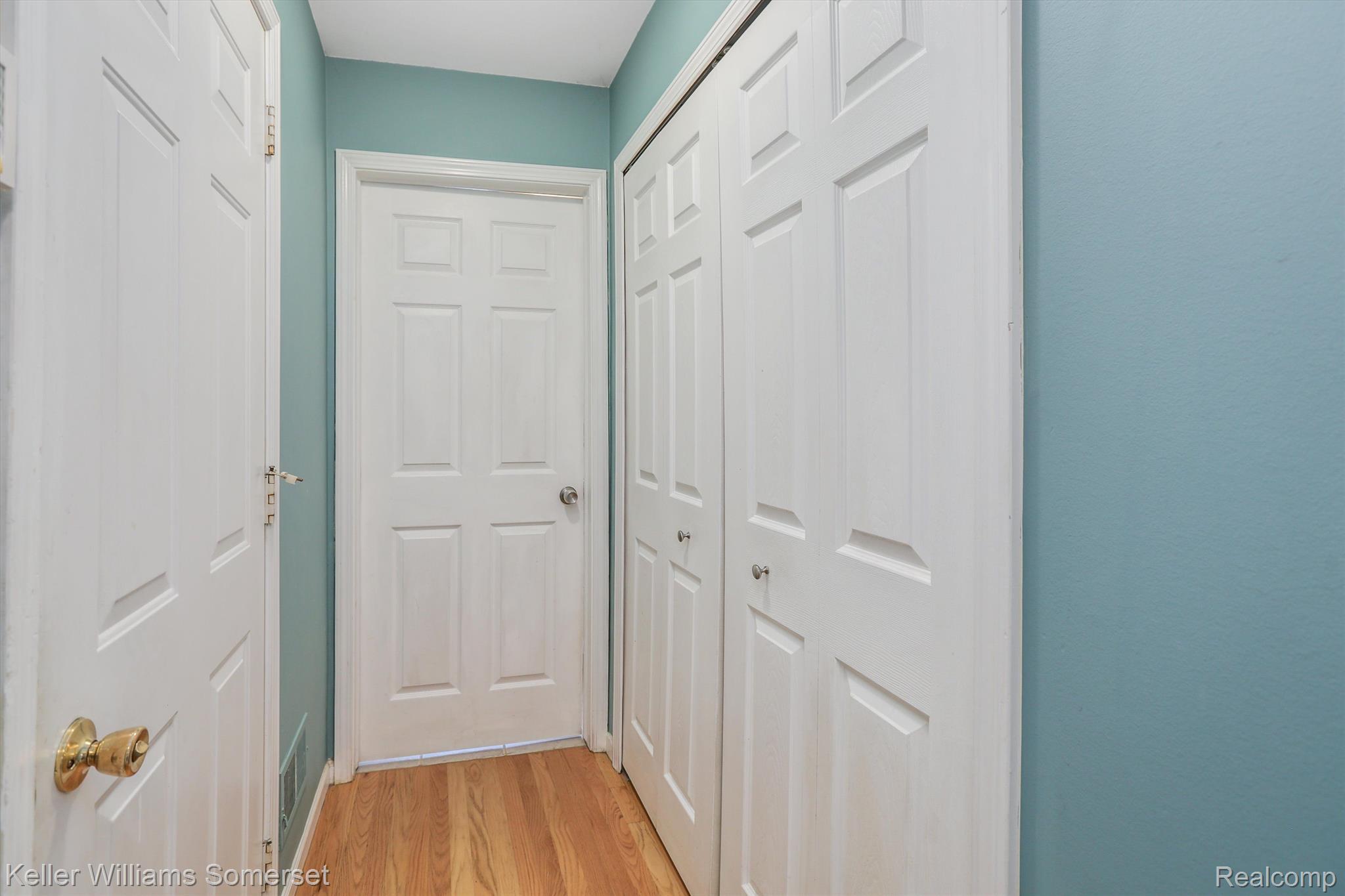 6621 Old Haggerty Road Canton, MI 48187 - Photo 21 of 56 Gallery Image 21