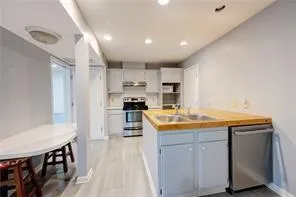 $2,200 | 3625 St Charles Avenue, Unit 4B, New Orleans, LA 70115