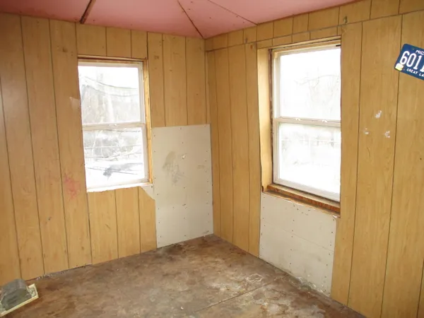 $69,000 | 1915 River Street, Jackson, MI 49202