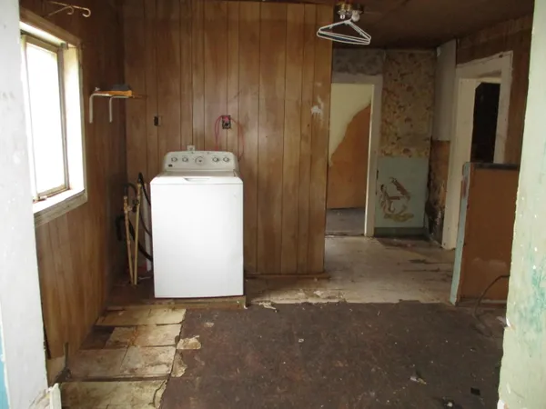 $69,000 | 1915 River Street, Jackson, MI 49202