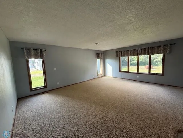 $399,900 | 1908 380th Street, Breckenridge, MN 56520