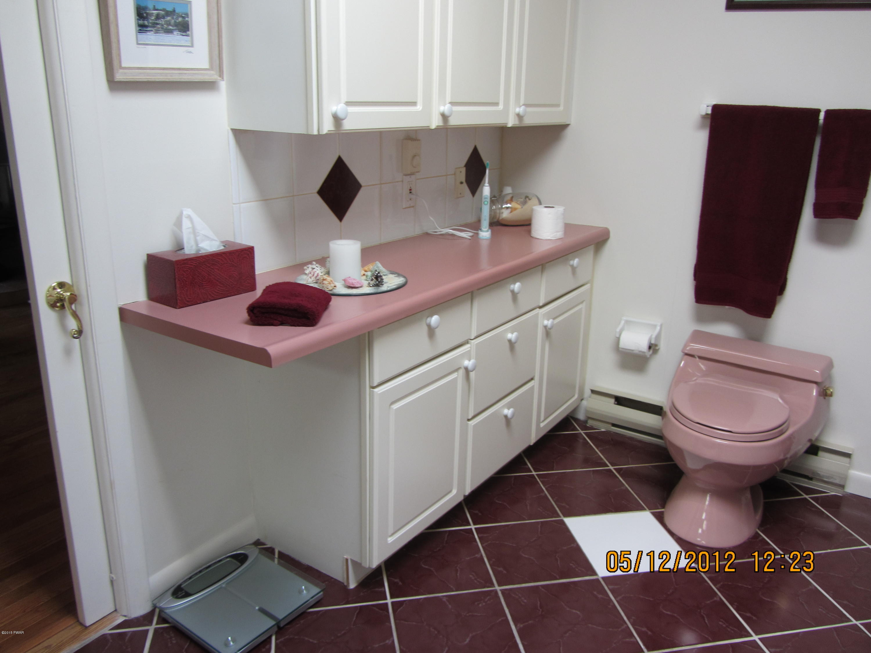 321 Silver Lake Road Dingmans Ferry, PA 18328 - Photo 34 of 42 Master Bath 2
