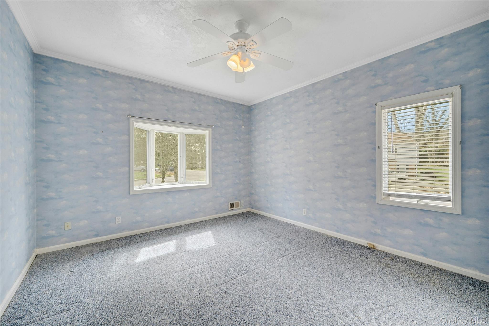 115 Elizabeth Road New Rochelle, NY 10804 - Photo 26 of 47 an empty room with a window