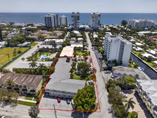 $239,000 | 3201 Southeast 10th Street, Unit A11, Pompano Beach, FL 33062