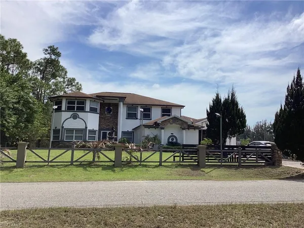 $1,100,000 | 1702 Highland Avenue, Lehigh Acres, FL 33972