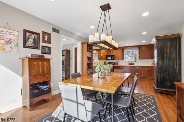 $879,000 | 70 Sycamore Avenue, Berkeley Heights, NJ 07922