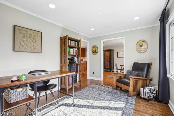 $879,000 | 70 Sycamore Avenue, Berkeley Heights, NJ 07922