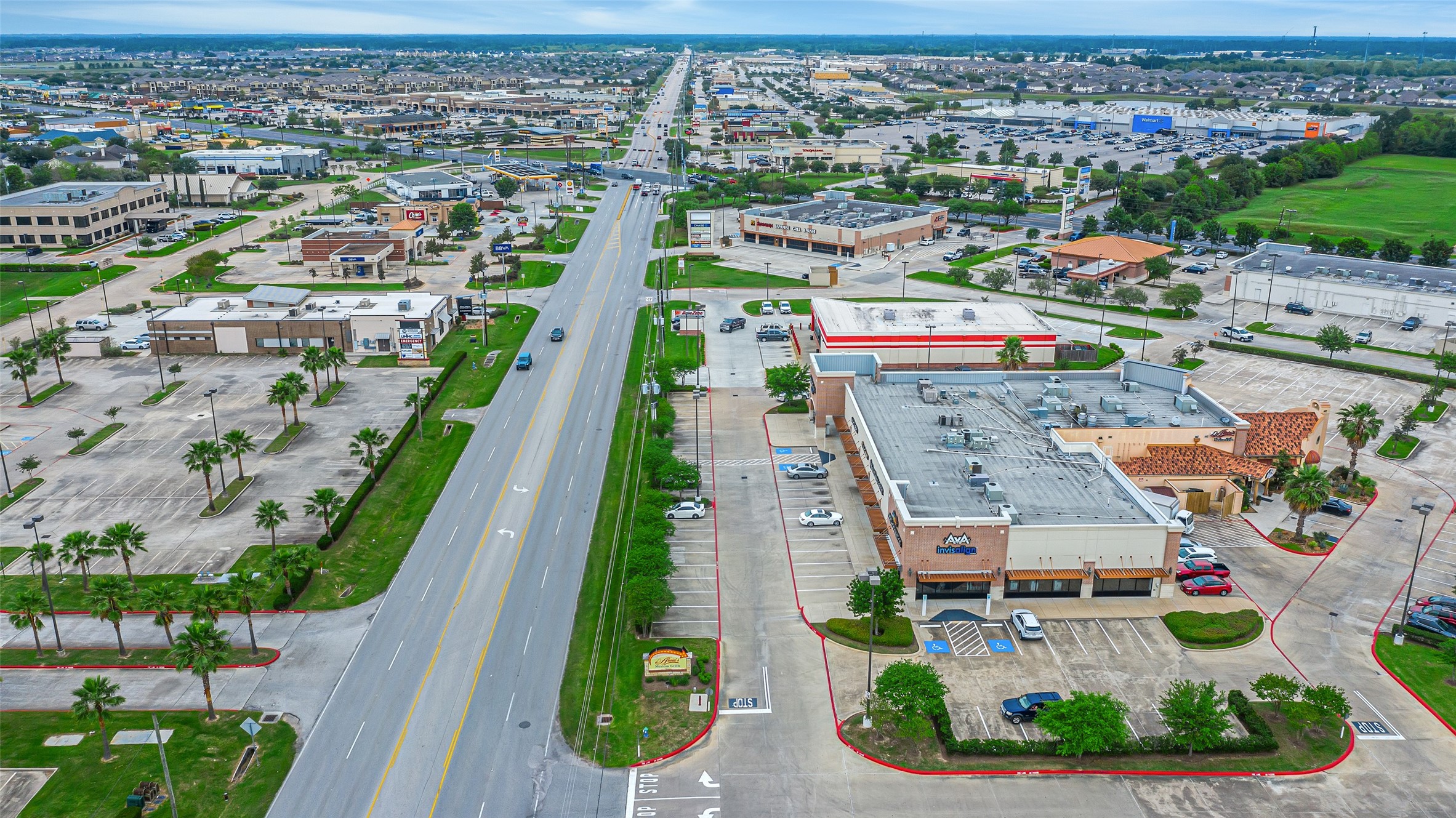21155 Gosling Road, Unit 20A Spring, TX 77388 - Photo 37 of 37 an aerial view of residential houses with outdoor space